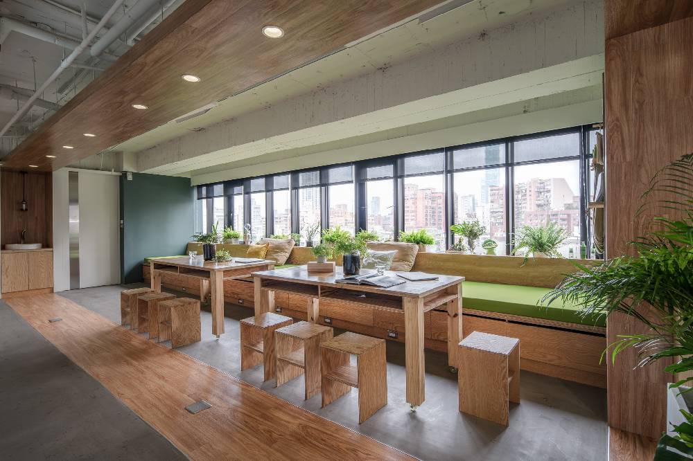 Commercial Interiors-11.jpg