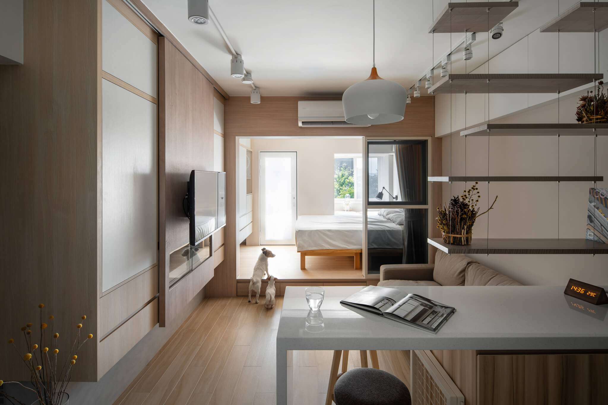 Interior-01